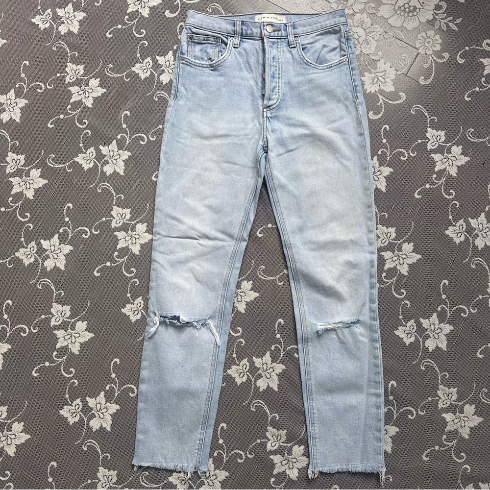 Denim Forum The Yoko High Rise Slim Distressed Jeans Light Blue Wash Sz 26